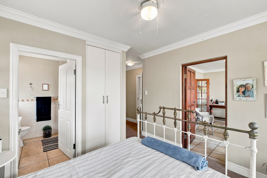 4 Bedroom Property for Sale in Gillitts KwaZulu-Natal