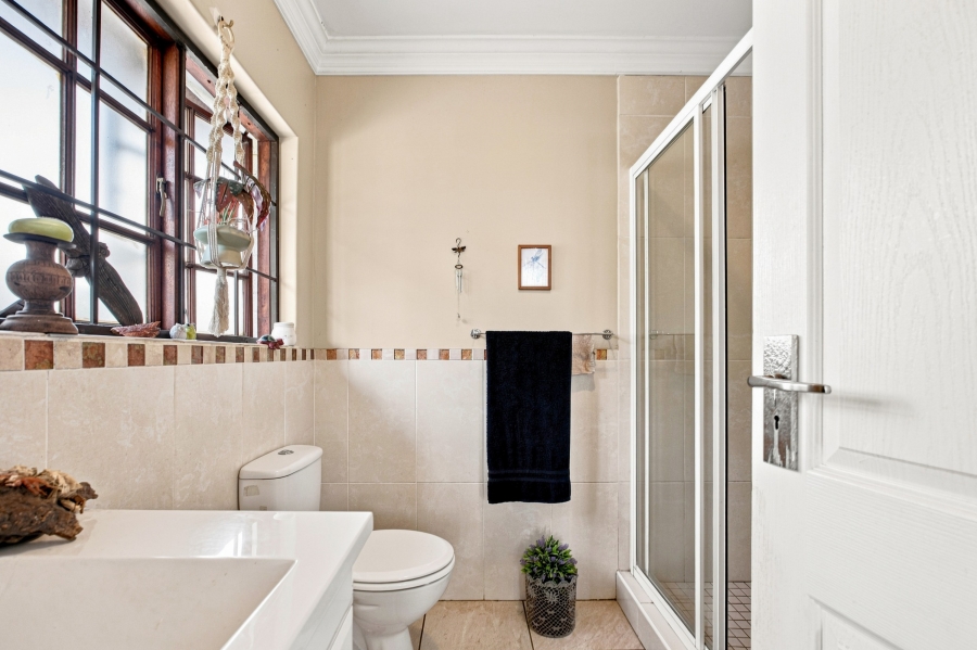 4 Bedroom Property for Sale in Gillitts KwaZulu-Natal