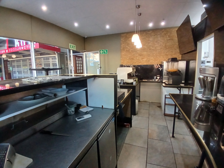 To Let Commercial Property for Rent in Glenwood KwaZulu-Natal