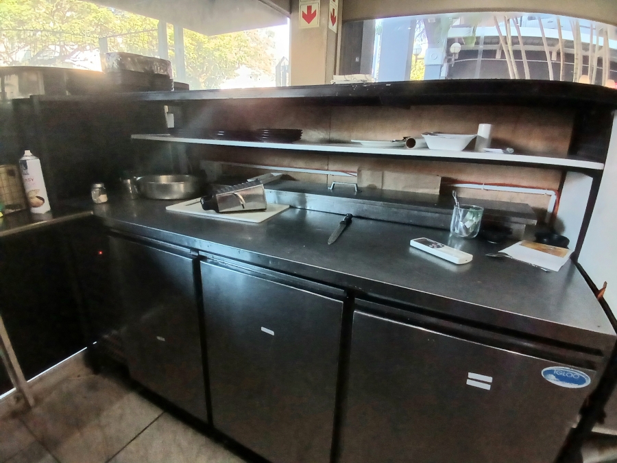 To Let Commercial Property for Rent in Glenwood KwaZulu-Natal