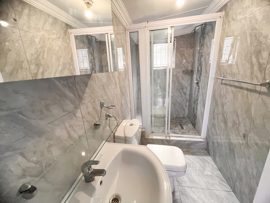 To Let 2 Bedroom Property for Rent in Park Hill KwaZulu-Natal