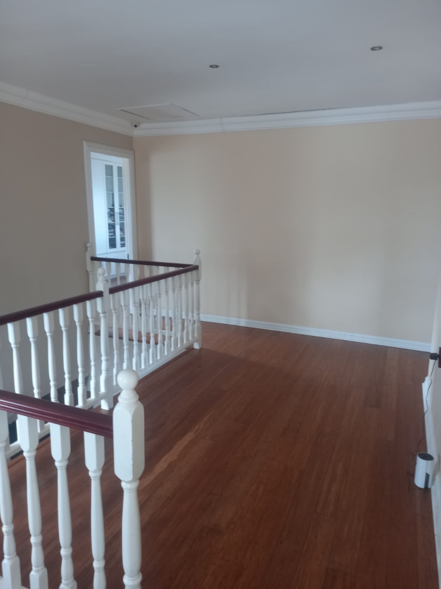 To Let 3 Bedroom Property for Rent in Ocean View KwaZulu-Natal