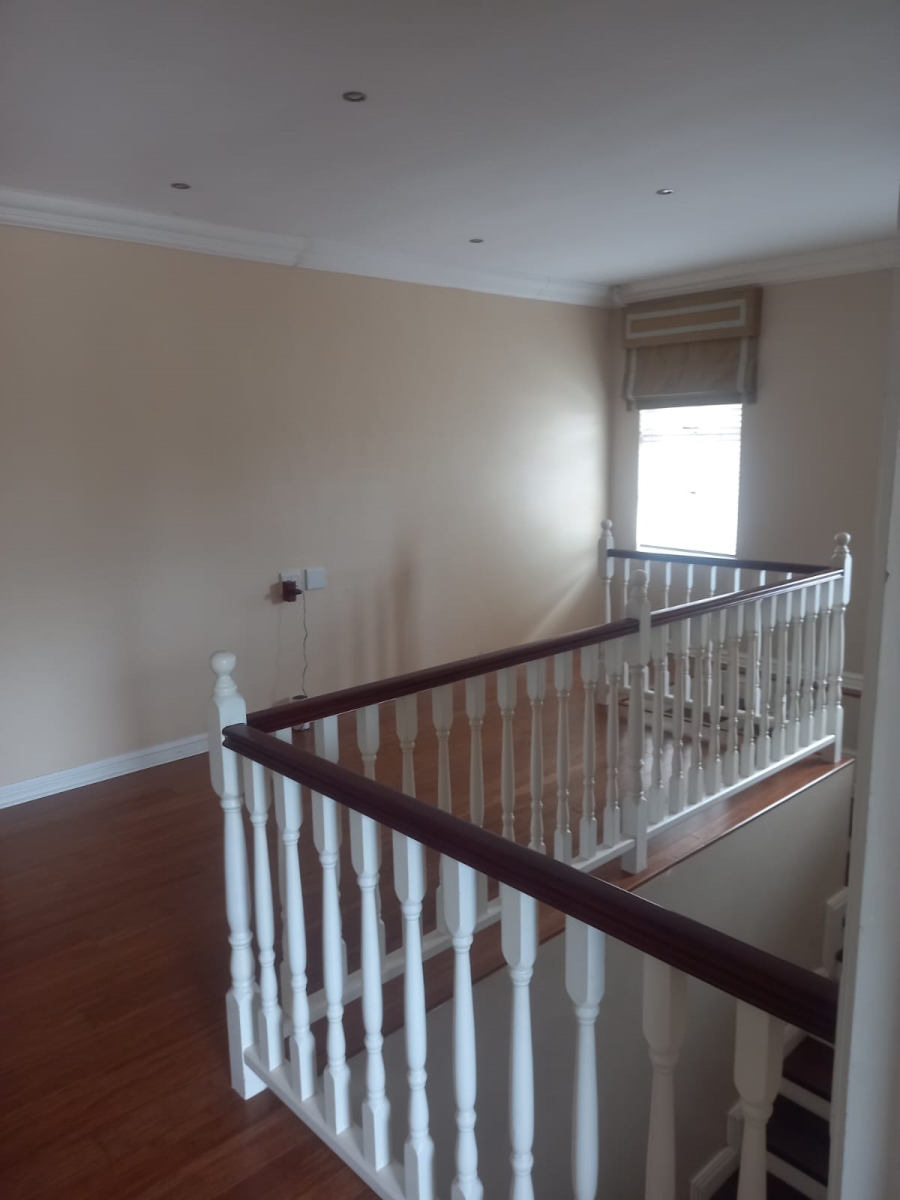 To Let 3 Bedroom Property for Rent in Ocean View KwaZulu-Natal