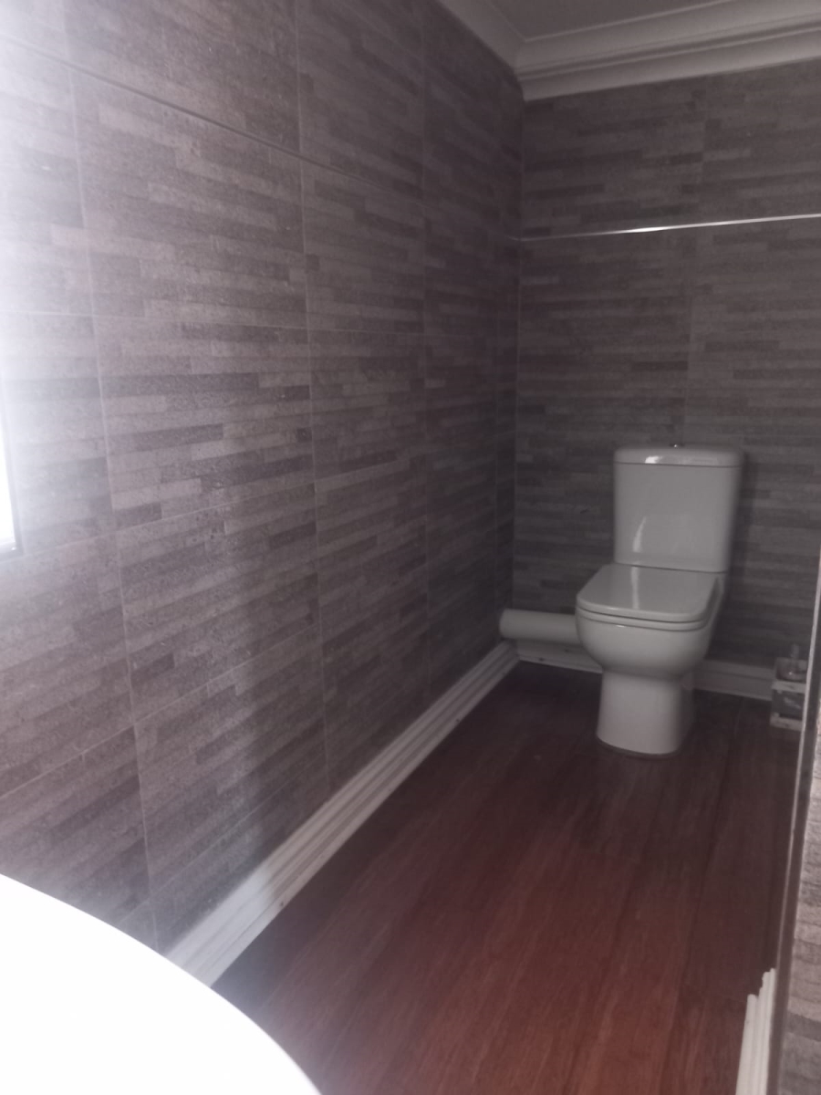 To Let 3 Bedroom Property for Rent in Ocean View KwaZulu-Natal