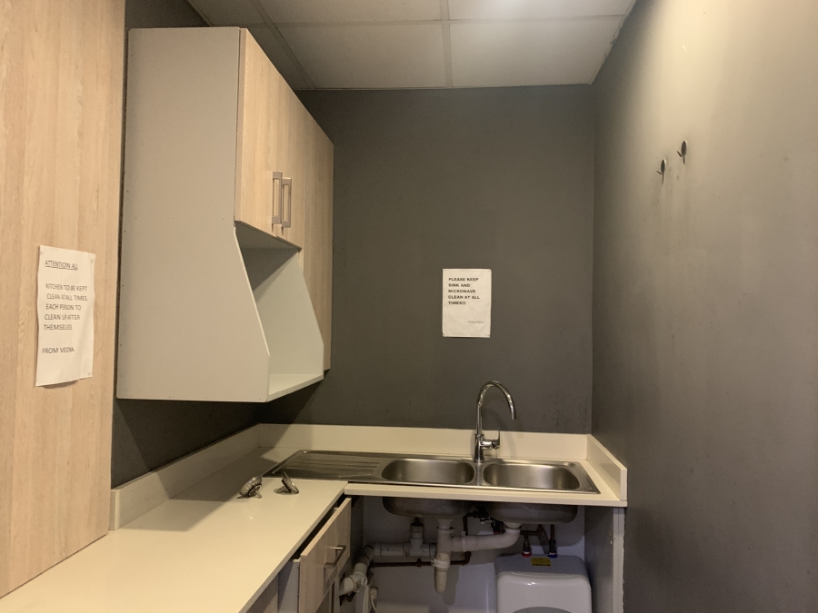 To Let Commercial Property for Rent in La Lucia Ridge KwaZulu-Natal