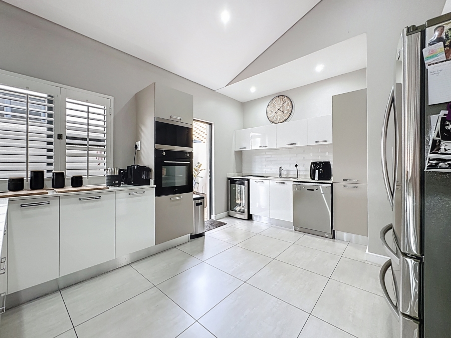 3 Bedroom Property for Sale in Ballito Central KwaZulu-Natal