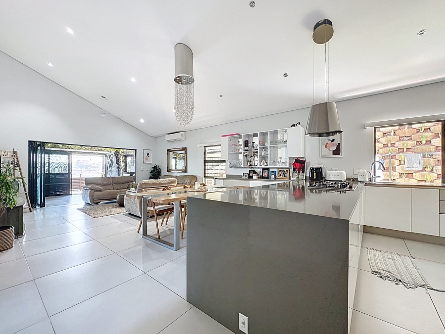 3 Bedroom Property for Sale in Ballitoville KwaZulu-Natal