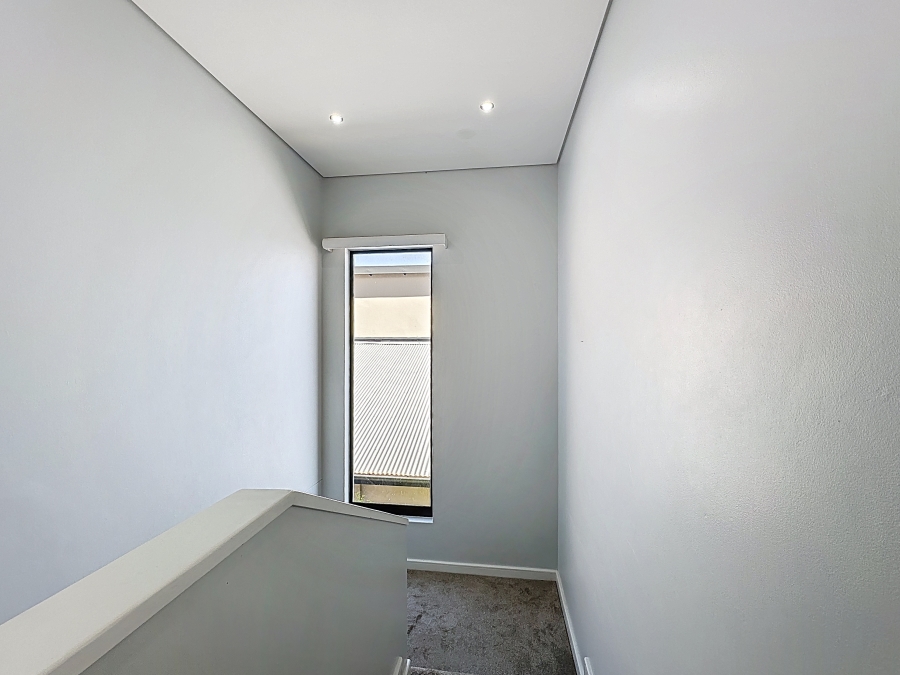 3 Bedroom Property for Sale in Ballitoville KwaZulu-Natal