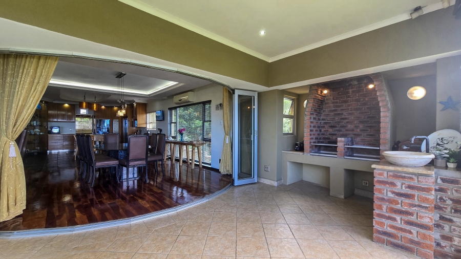 5 Bedroom Property for Sale in Blythedale KwaZulu-Natal