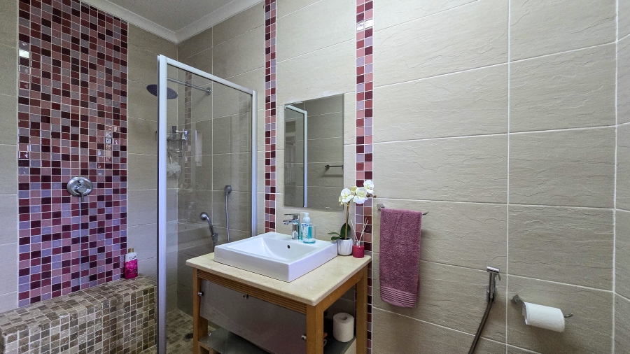 5 Bedroom Property for Sale in Blythedale KwaZulu-Natal