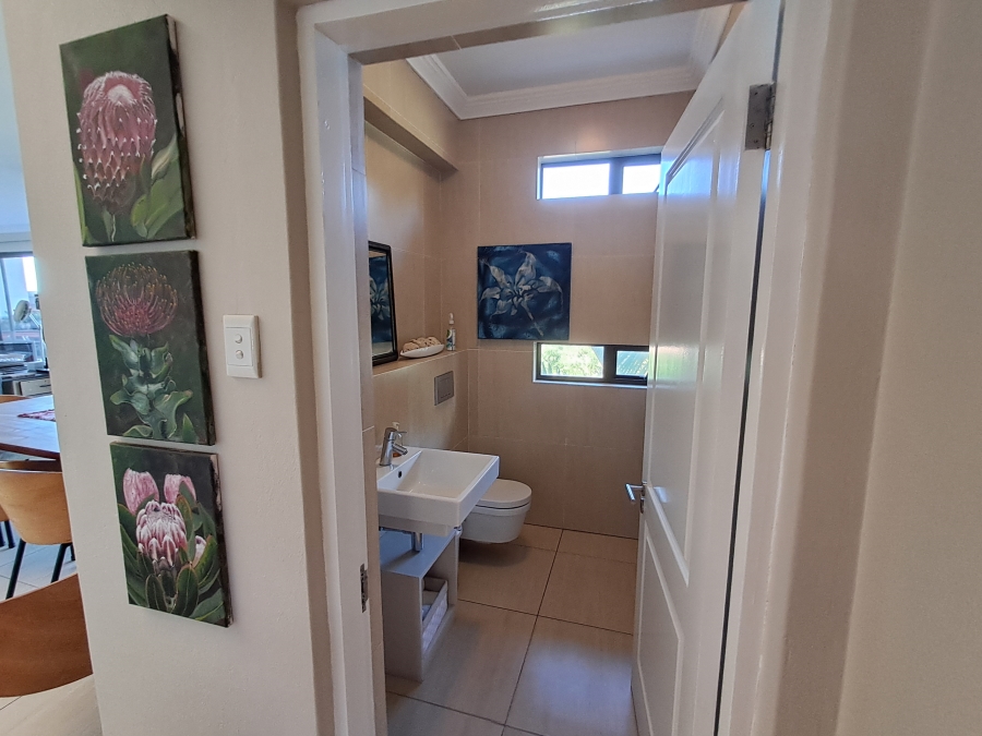 6 Bedroom Property for Sale in Sovereign Sands KwaZulu-Natal