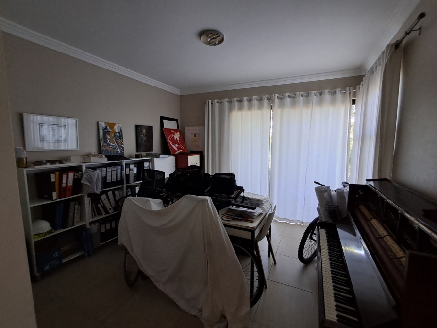 6 Bedroom Property for Sale in Sovereign Sands KwaZulu-Natal