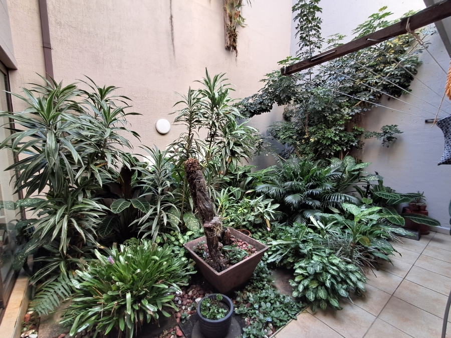 6 Bedroom Property for Sale in Sovereign Sands KwaZulu-Natal