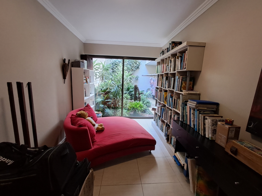 6 Bedroom Property for Sale in Sovereign Sands KwaZulu-Natal