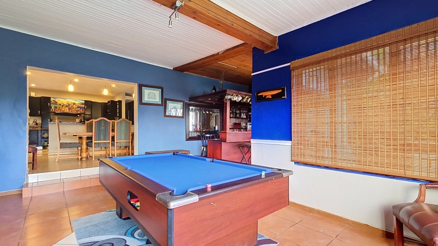 4 Bedroom Property for Sale in Sheffield Beach KwaZulu-Natal