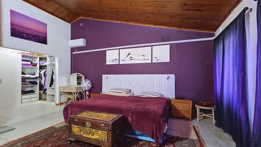 4 Bedroom Property for Sale in Sheffield Beach KwaZulu-Natal