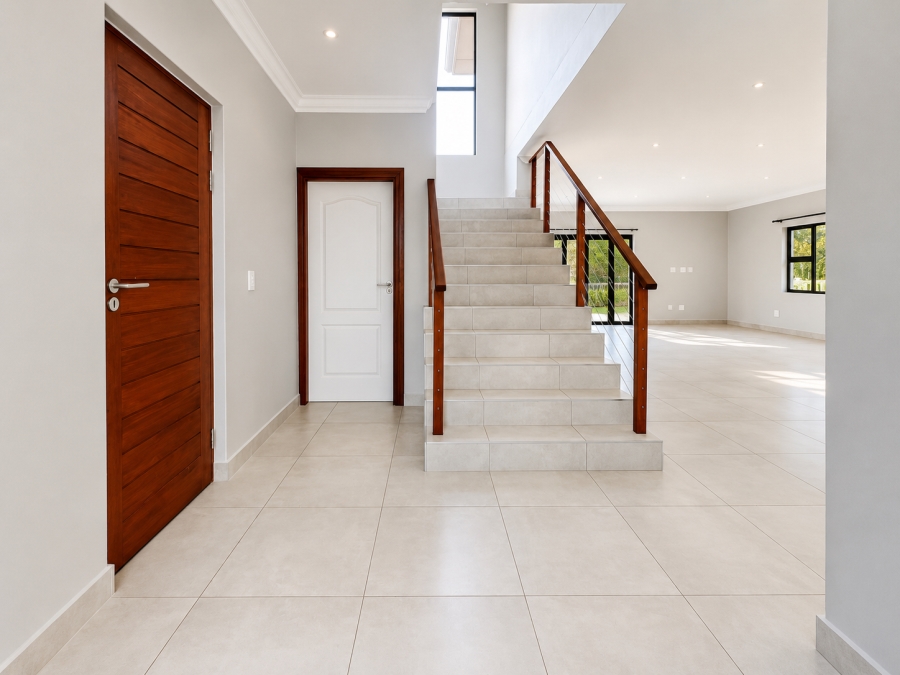 To Let 3 Bedroom Property for Rent in New Salt Rock City KwaZulu-Natal