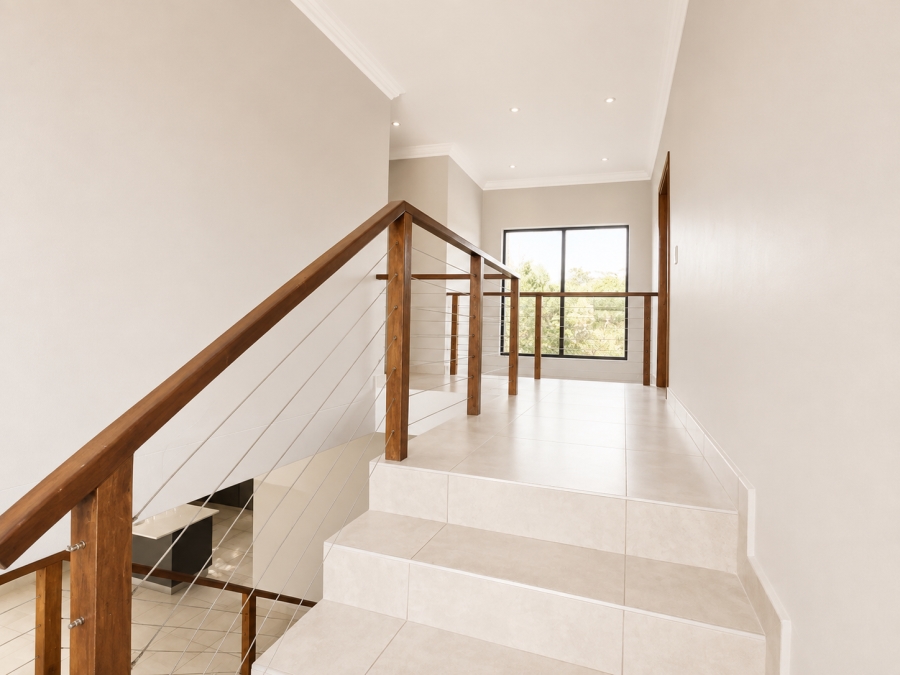 To Let 3 Bedroom Property for Rent in New Salt Rock City KwaZulu-Natal