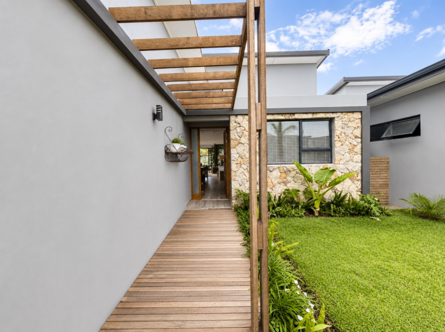 2 Bedroom Property for Sale in Mount Richmore Village Estate KwaZulu-Natal