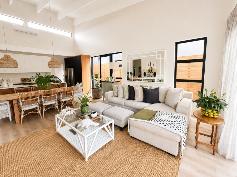 2 Bedroom Property for Sale in Mount Richmore Village Estate KwaZulu-Natal
