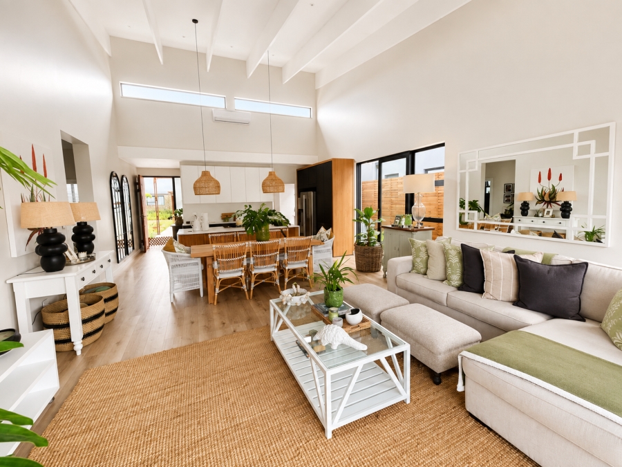 2 Bedroom Property for Sale in Mount Richmore Village Estate KwaZulu-Natal