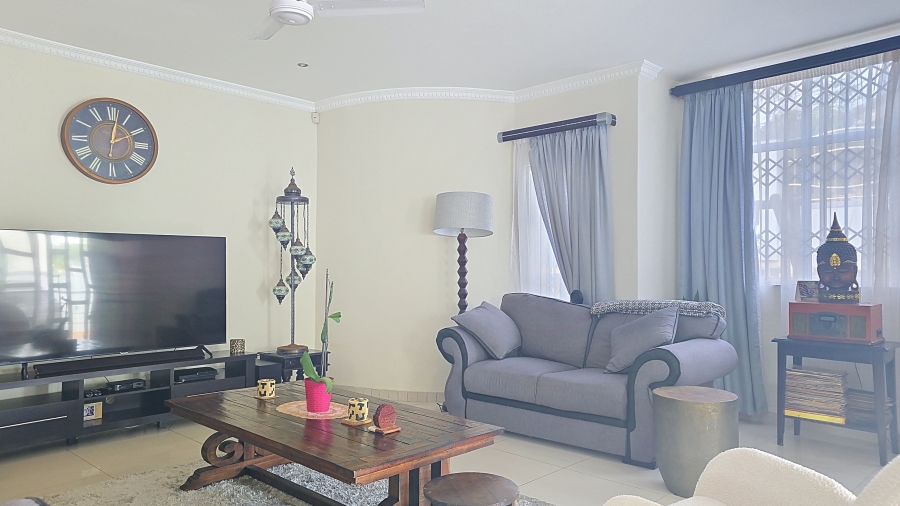 3 Bedroom Property for Sale in Sheffield Beach KwaZulu-Natal