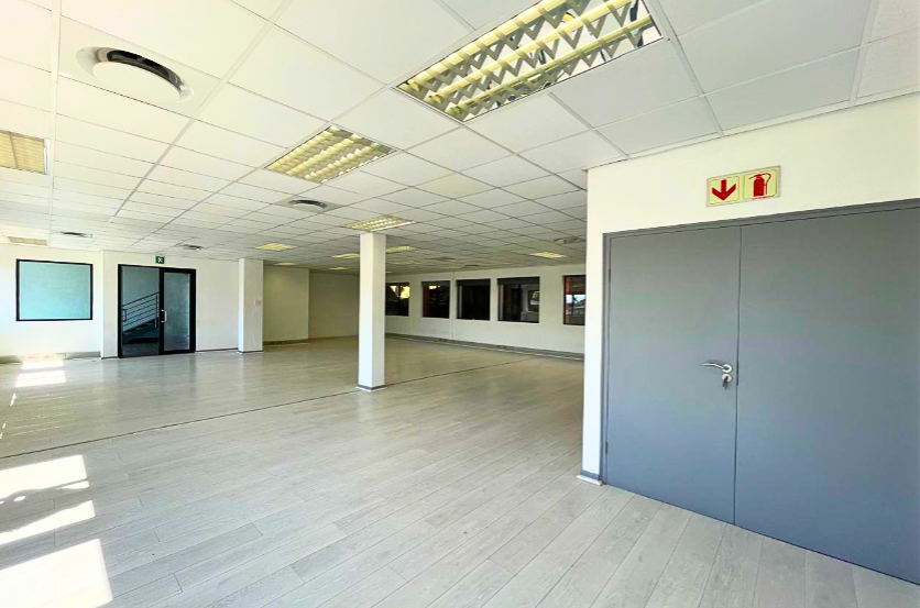 To Let Commercial Property for Rent in Hilton Central KwaZulu-Natal