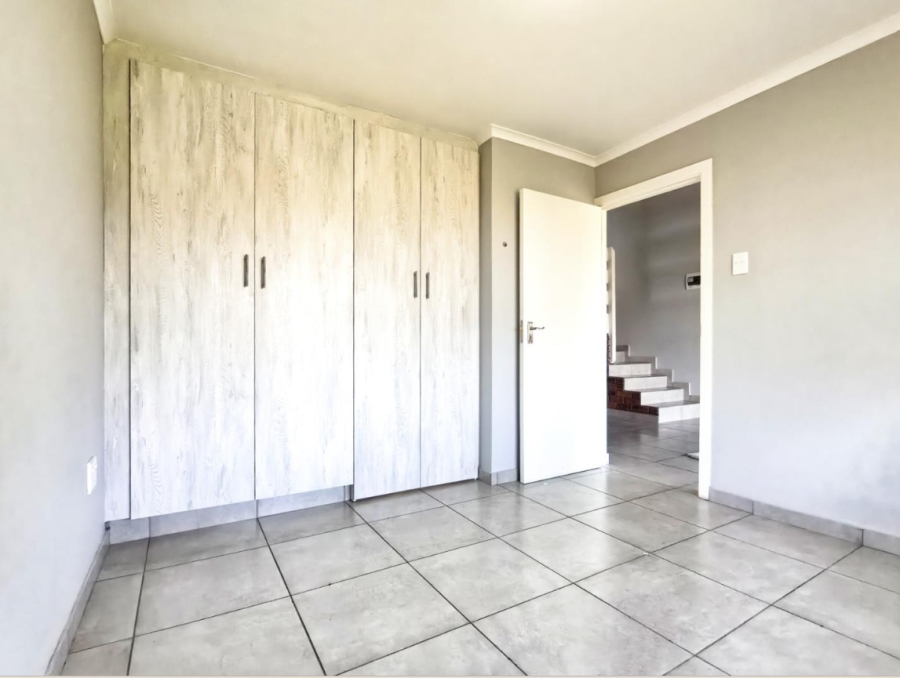 To Let 2 Bedroom Property for Rent in Chasedene KwaZulu-Natal