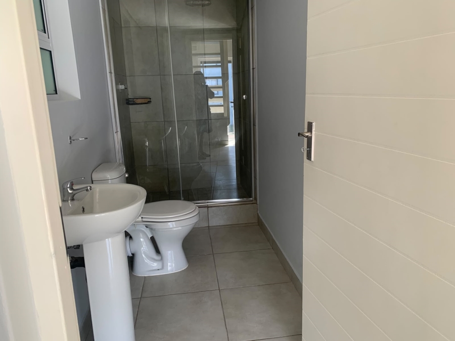 To Let 2 Bedroom Property for Rent in Chasedene KwaZulu-Natal