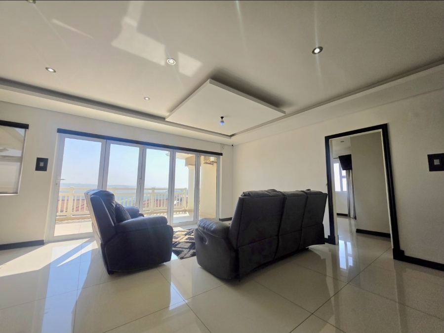 6 Bedroom Property for Sale in Illovo Beach KwaZulu-Natal