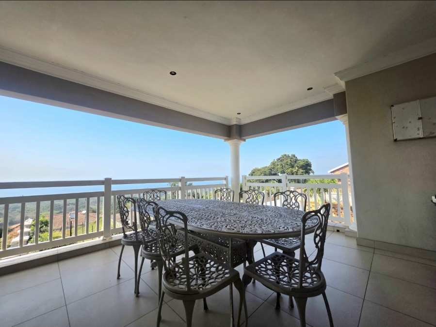 6 Bedroom Property for Sale in Illovo Beach KwaZulu-Natal