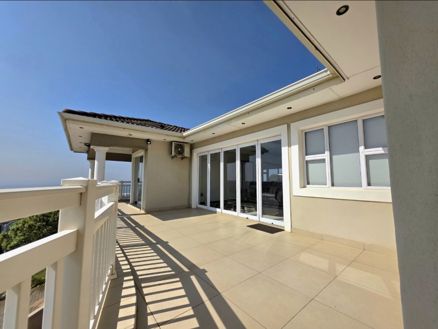 6 Bedroom Property for Sale in Illovo Beach KwaZulu-Natal