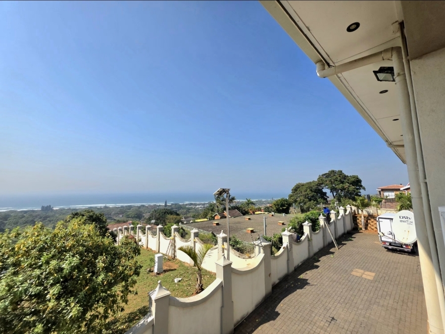 6 Bedroom Property for Sale in Illovo Beach KwaZulu-Natal