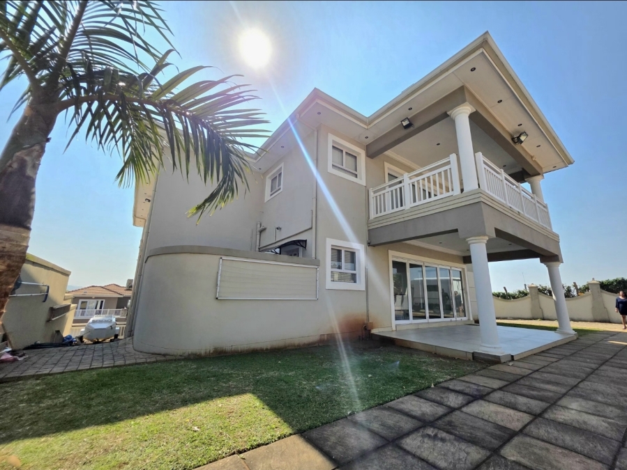 6 Bedroom Property for Sale in Illovo Beach KwaZulu-Natal