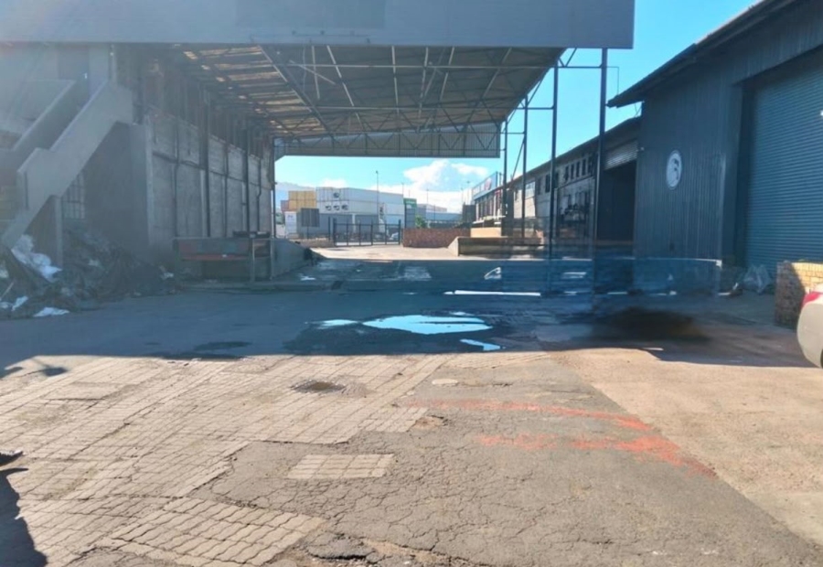 To Let Commercial Property for Rent in Rossburgh KwaZulu-Natal