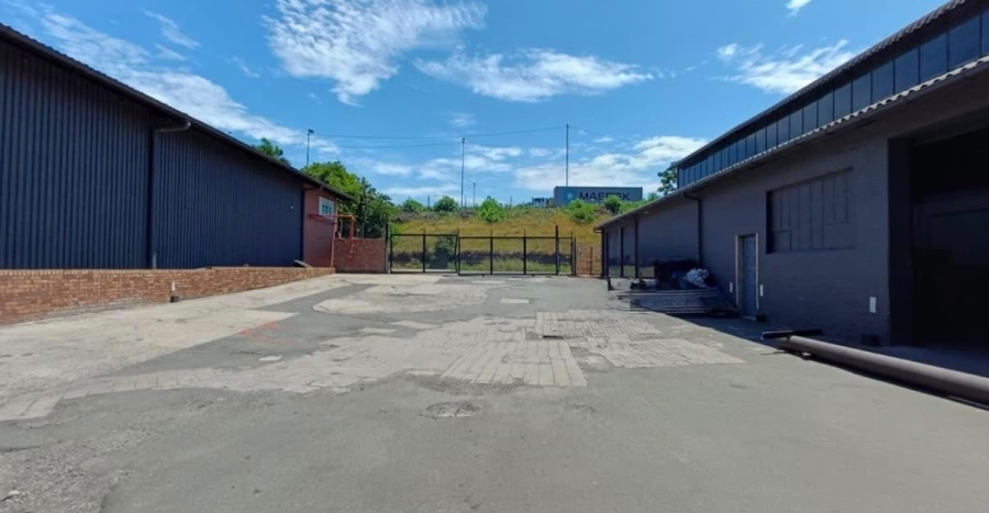 To Let Commercial Property for Rent in Rossburgh KwaZulu-Natal