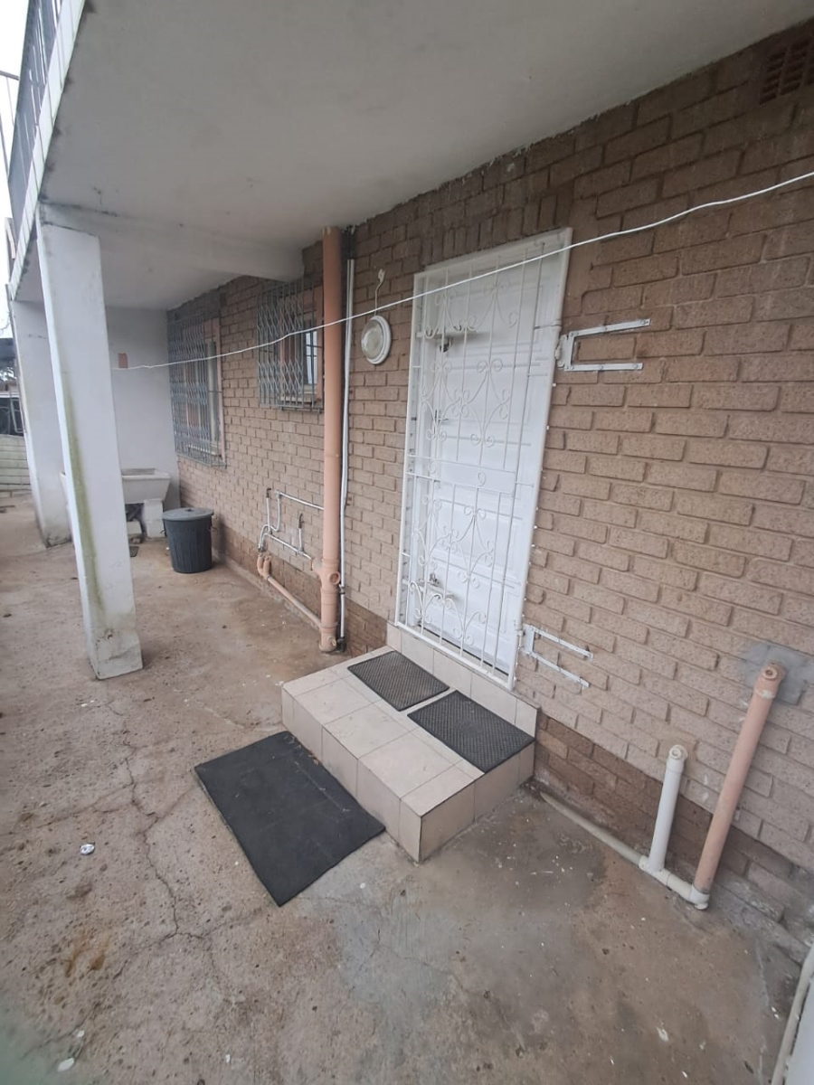 To Let 1 Bedroom Property for Rent in Shallcross KwaZulu-Natal