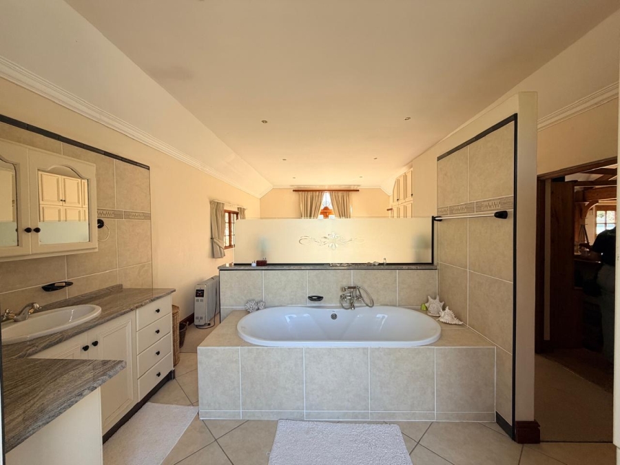 5 Bedroom Property for Sale in Hilton Central KwaZulu-Natal