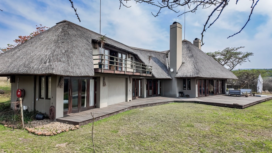 5 Bedroom Property for Sale in Ottos Bluff KwaZulu-Natal