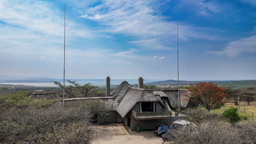 5 Bedroom Property for Sale in Ottos Bluff KwaZulu-Natal