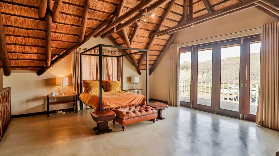 5 Bedroom Property for Sale in Ottos Bluff KwaZulu-Natal