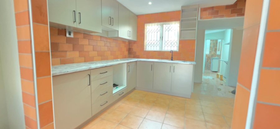 2 Bedroom Property for Sale in Lotus Park KwaZulu-Natal