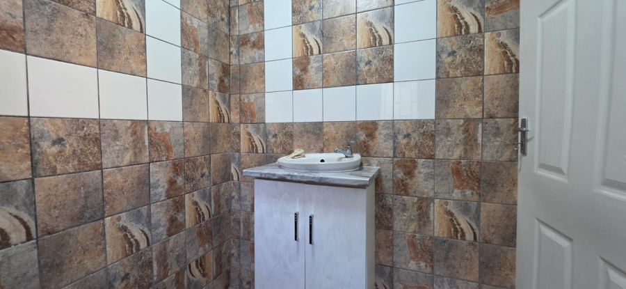 2 Bedroom Property for Sale in Lotus Park KwaZulu-Natal