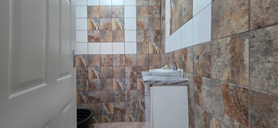 2 Bedroom Property for Sale in Lotus Park KwaZulu-Natal
