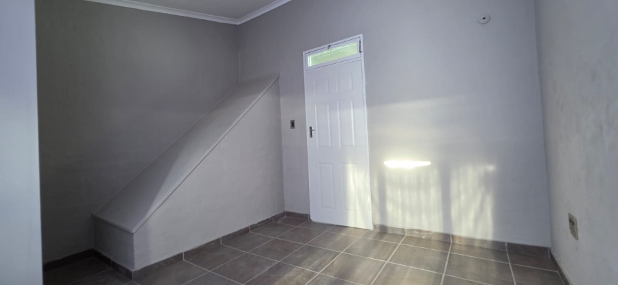 2 Bedroom Property for Sale in Lotus Park KwaZulu-Natal