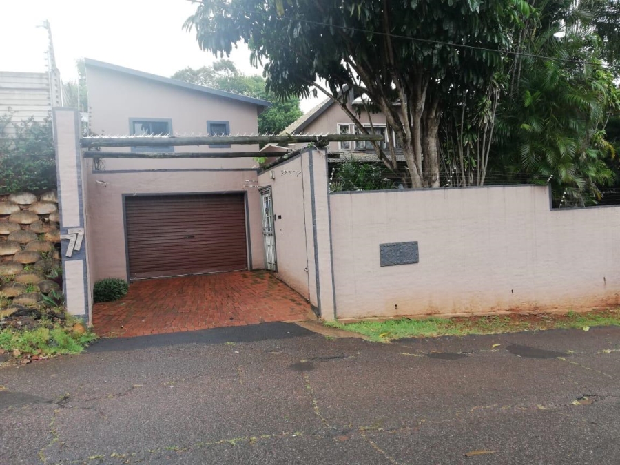 1 Bedroom Property for Sale in Westridge KwaZulu-Natal