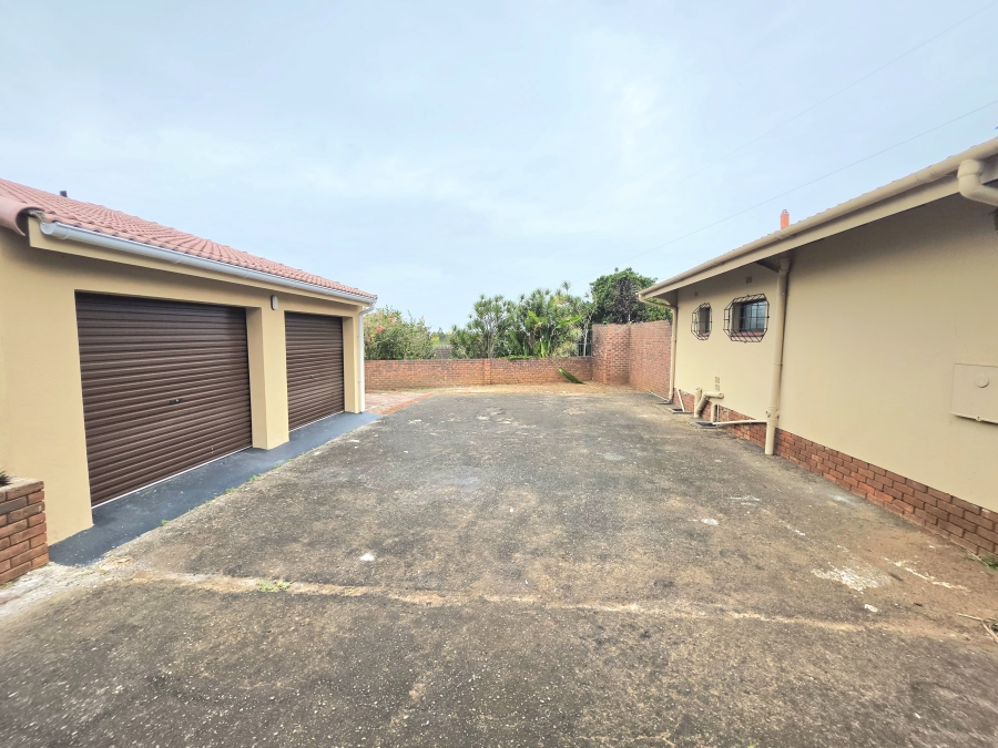 4 Bedroom Property for Sale in Panorama KwaZulu-Natal