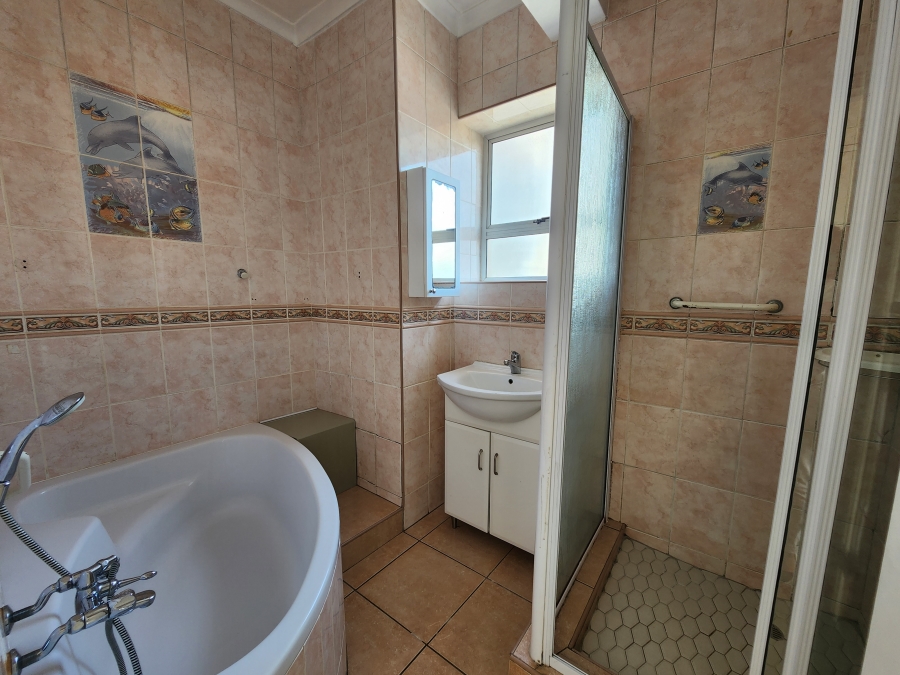 2 Bedroom Property for Sale in North Beach KwaZulu-Natal
