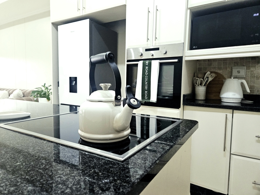 2 Bedroom Property for Sale in Sherwood KwaZulu-Natal