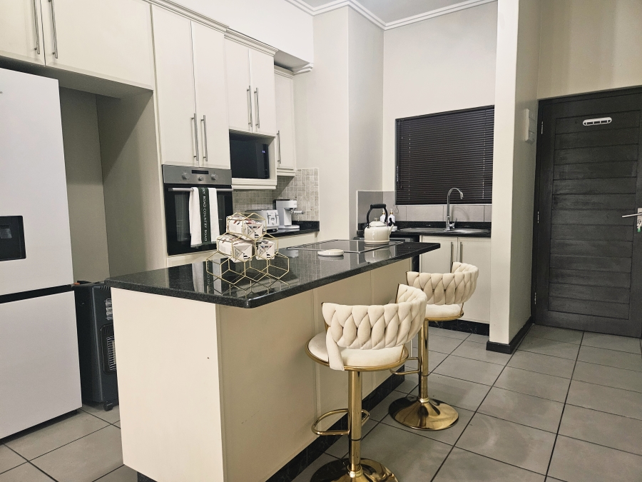 2 Bedroom Property for Sale in Sherwood KwaZulu-Natal